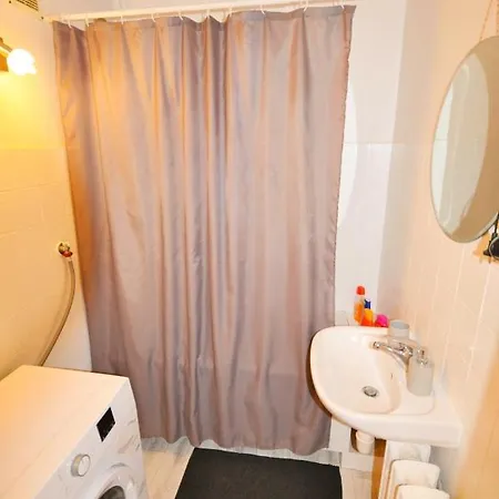 Joapart - Cichy 3-pokojowy Apartament W Zielonej Okolicy Apartment